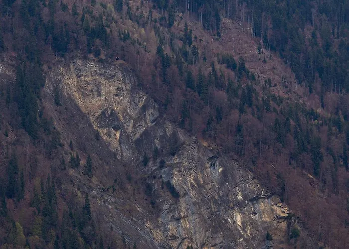 Baerghaesli Im Beo Als Basis Im Wintersportgebiet